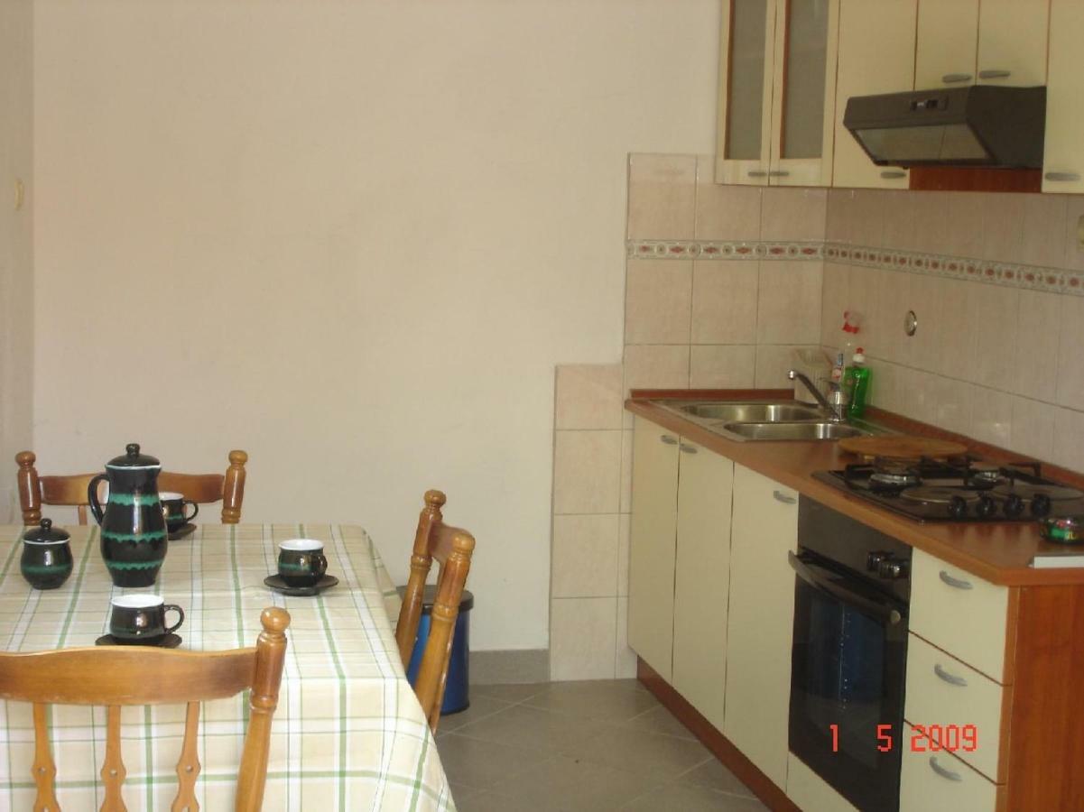 Ante Apartment