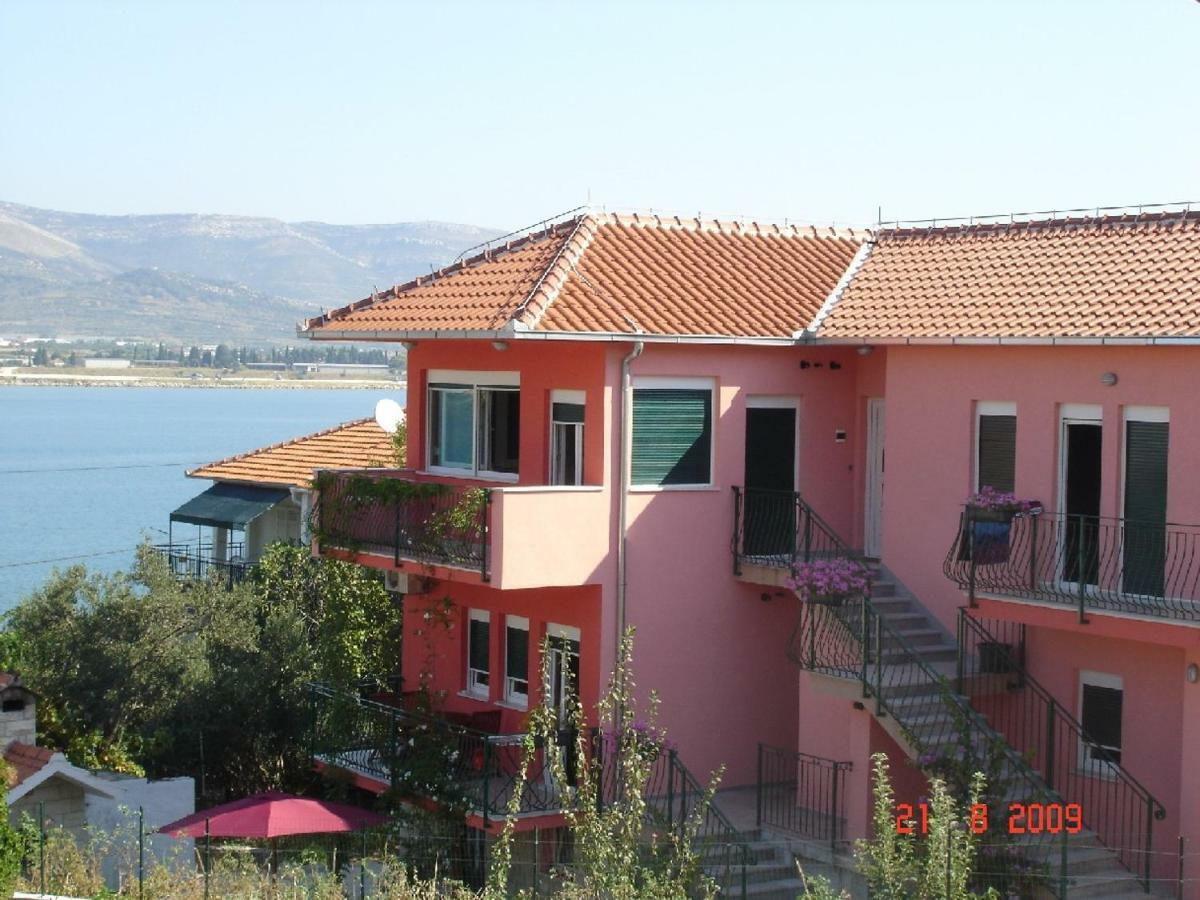Apartment Ante *